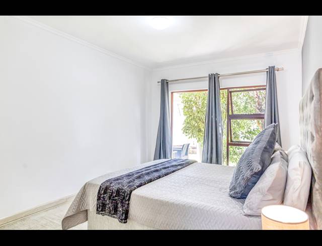 3 BEDROOM APARTMENT TO LET IN PAULSHOF